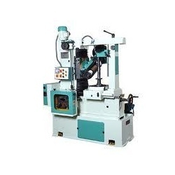 Universal Gear Hobbing Machine